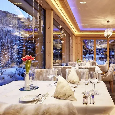 Hotel Schoenruh 4*